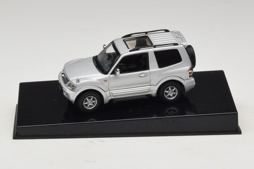 Mitsubishi pajero swb - pajero,