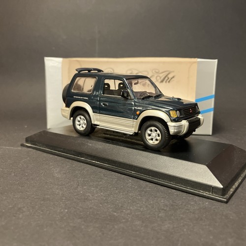 Minichamps mitsubishi - 1:43,